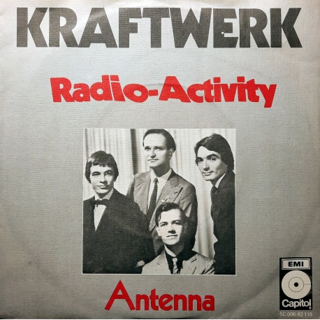 Kraftwerk - Radio-Activity / Antenna